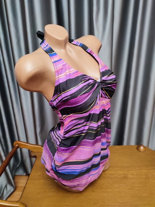 Красивий купальник верх топ