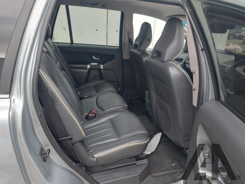 Volvo XC90 2012 Британець