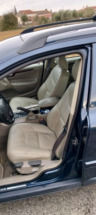 Volvo xc70 cross country D5