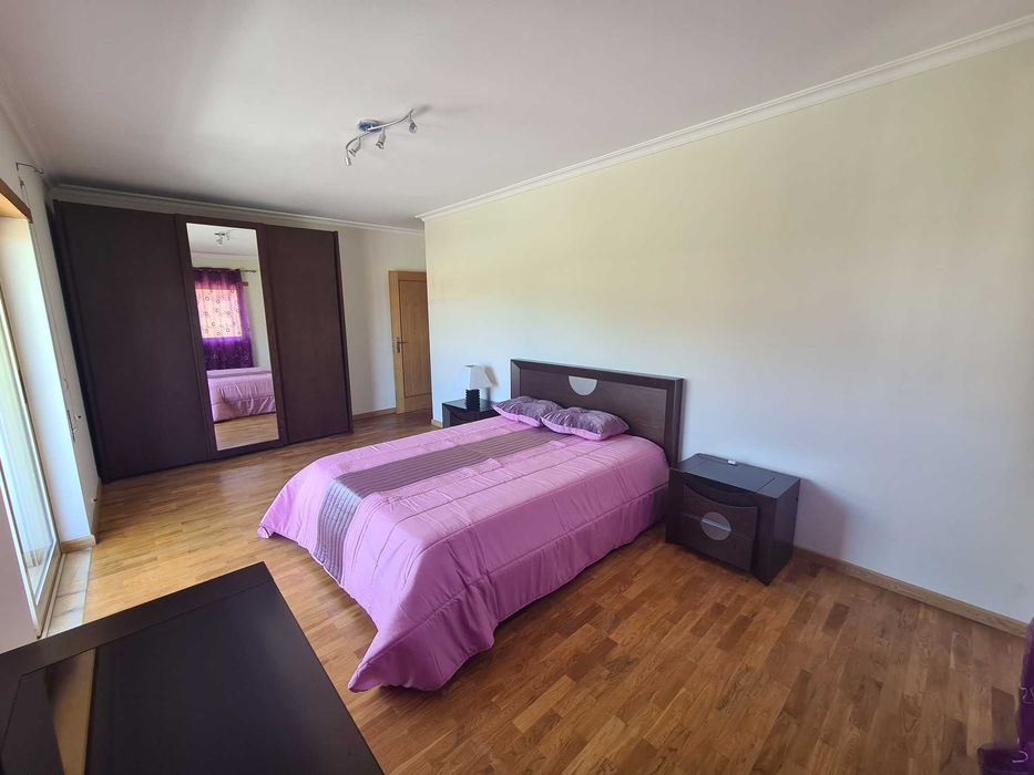 Apartamento t4 em Lamego completamente moboliliado.