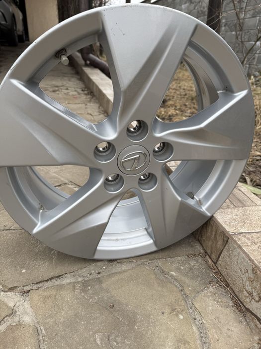 Продам диски Лексус