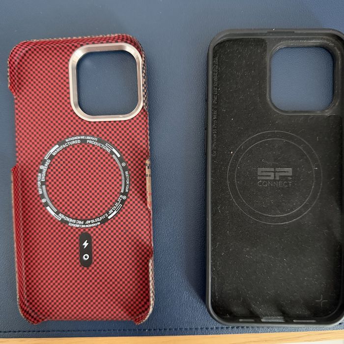 Etui do Iphone 16 PRO MAX SP Connect