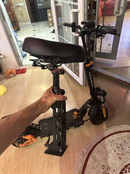 Електросамокат  Kugoo Kirin M5 PRO (1200 т; 26 А/год; 48 В)