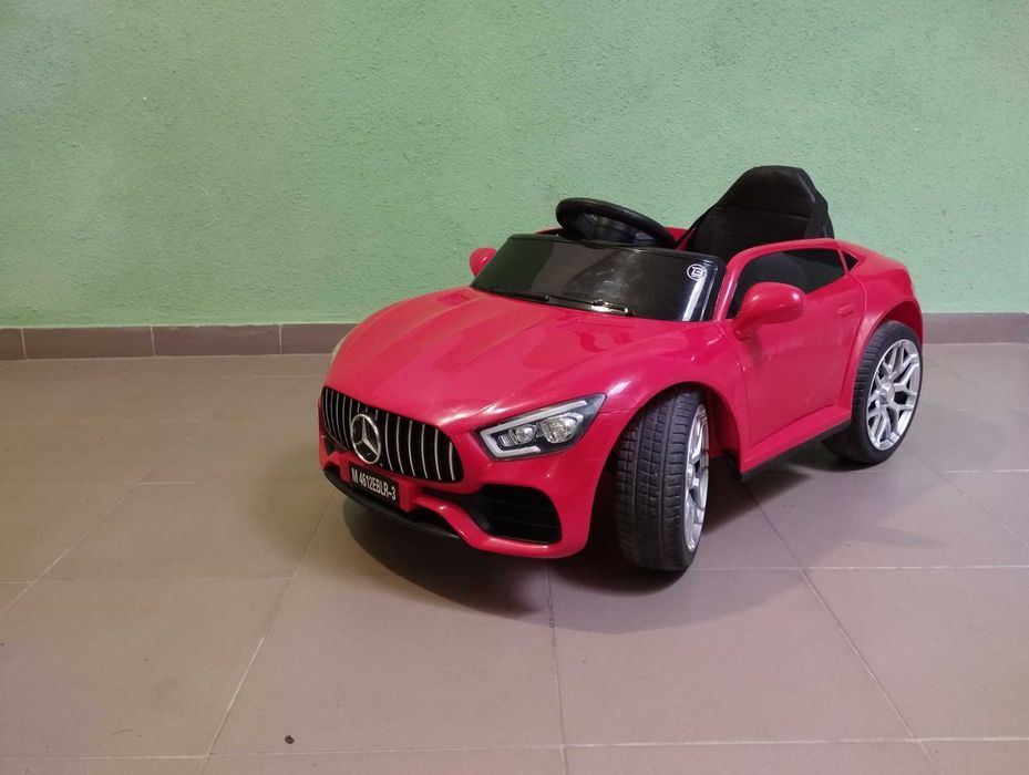 Продам дитячу машину