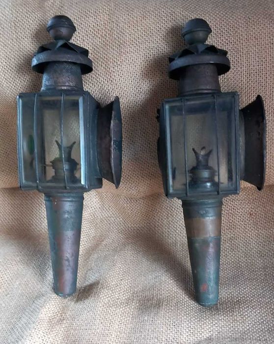Par de lanternas de carruagem em latão, originais