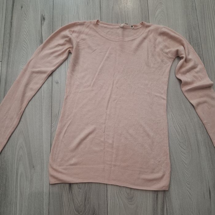 Sweterek rozmiar XS