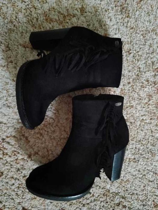 Buty big star na obcasie botki 37 czarne zamszowe frędzle boho