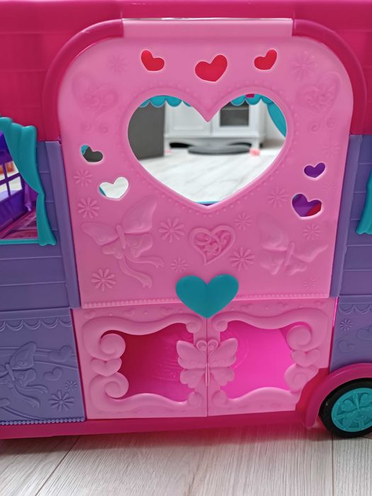 Samochód dla Barbie z przyczepą campingową Camper