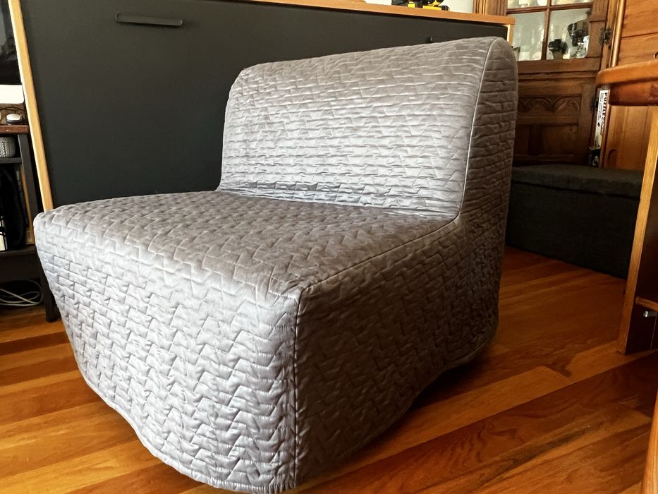 Poltrona-cama LYCKSELE com capa cinzenta