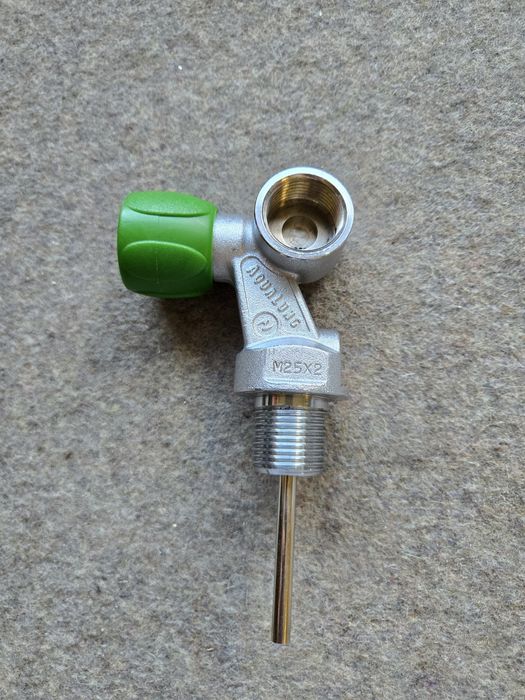 Zawór do butli Aqualung typu z do Nitrox
