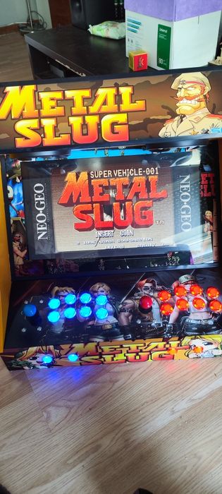 Máquina arcade multiplataforma (ecrã 24 polegadas)