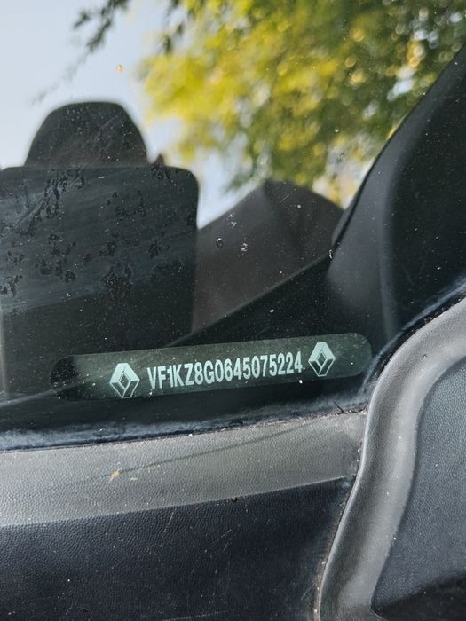 Авто Рено меган 3
