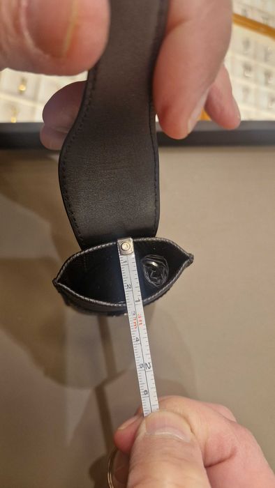 Skórzane etui na telefon Vertu CP-284V