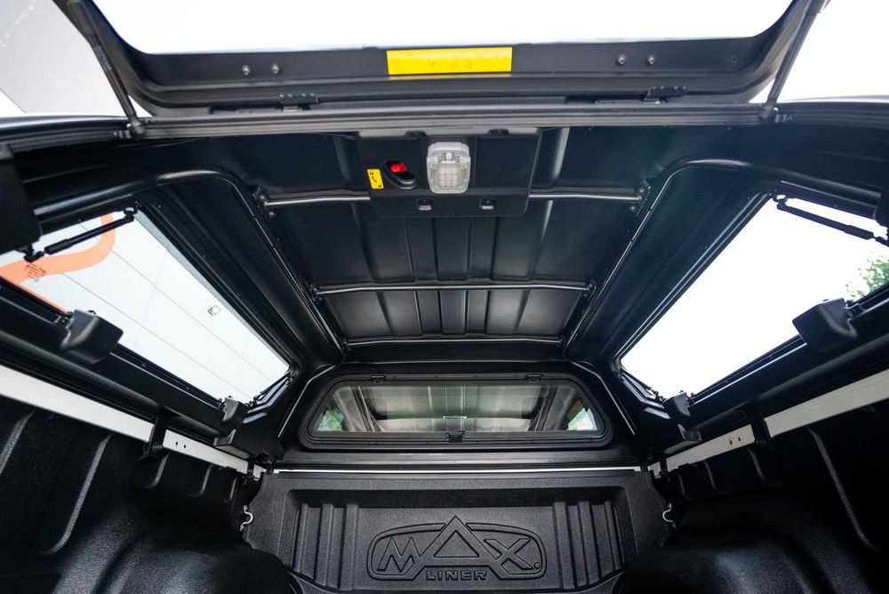Zabudowa paki PREMIUM HARDTOP Venture 4x4 VOLKSWAGEN AMAROK 2023+