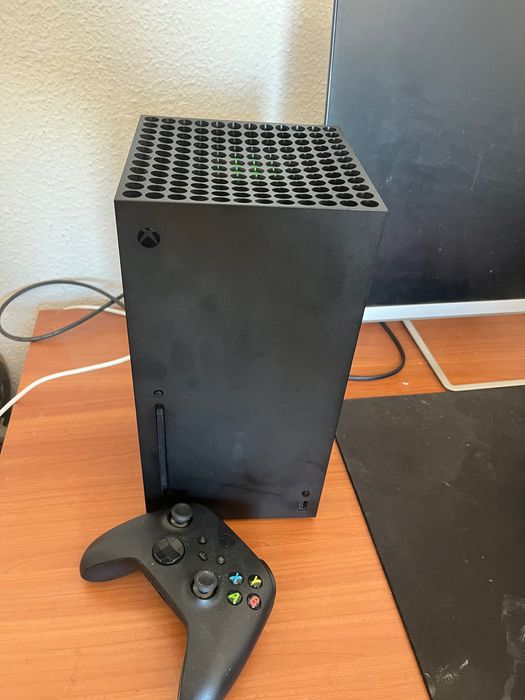 Xbox X com 1TB em ótimo estado