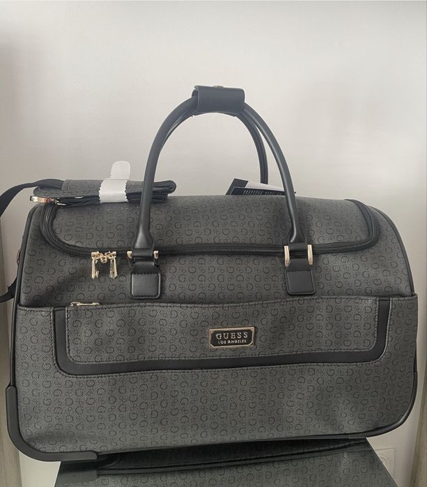 Nowa walizka torba na kółkach Guess