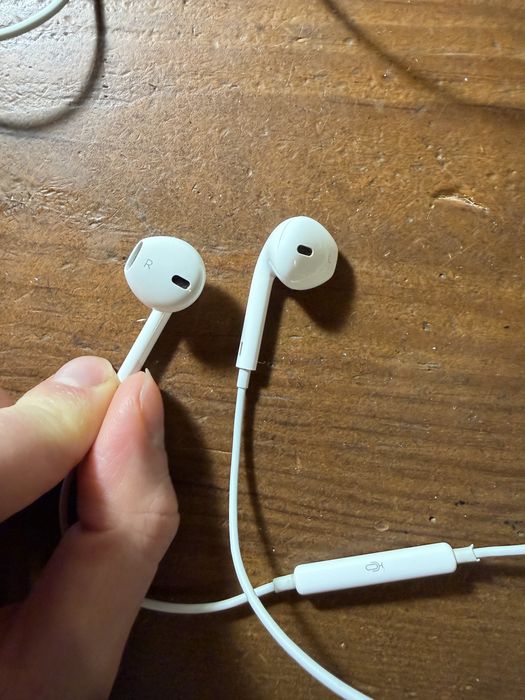 Apple earpods lightning оригинал