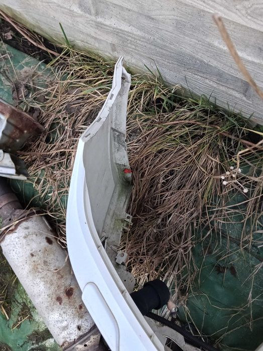 Zderzak Vectra c Signum Lift spryski, czujniki