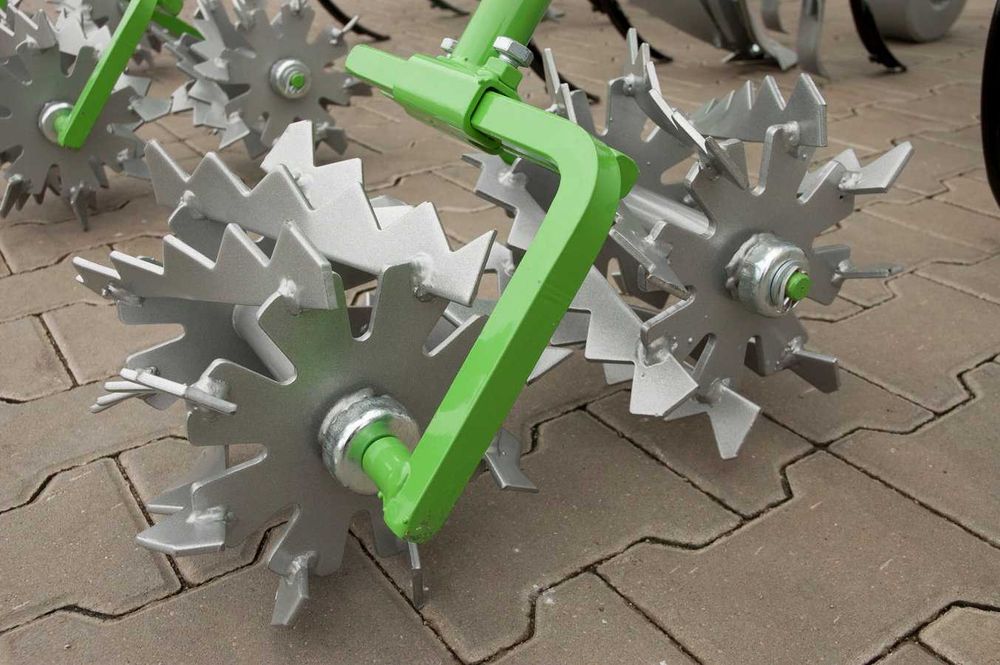 Pielniko obsypnik bomet 3 rzędowy z wałkami