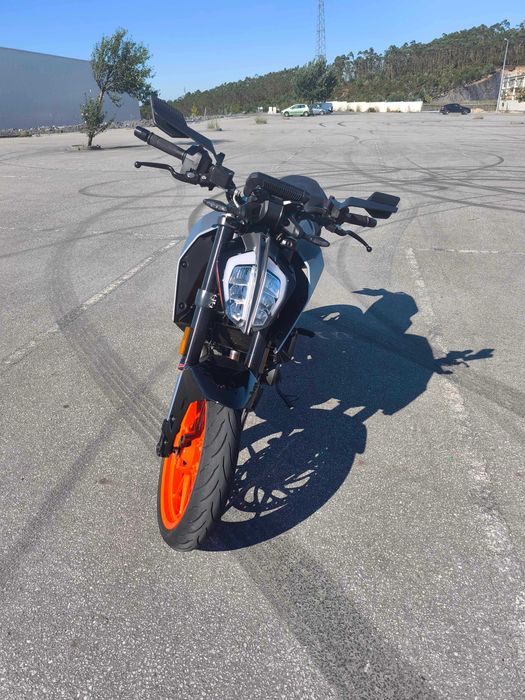 KTM Duke 390 2021