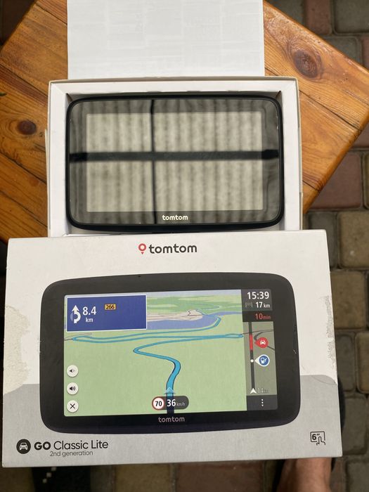 TomTom навігатор
