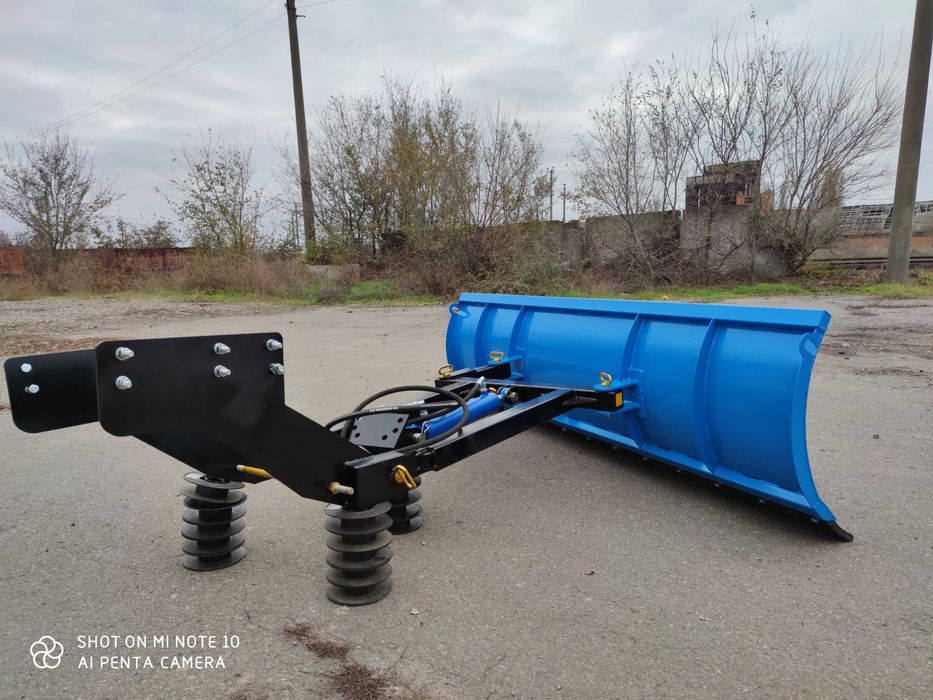 Снігоприбиральна лопата до МТЗ,ЮМЗ.(відвал снігоприбиральний).