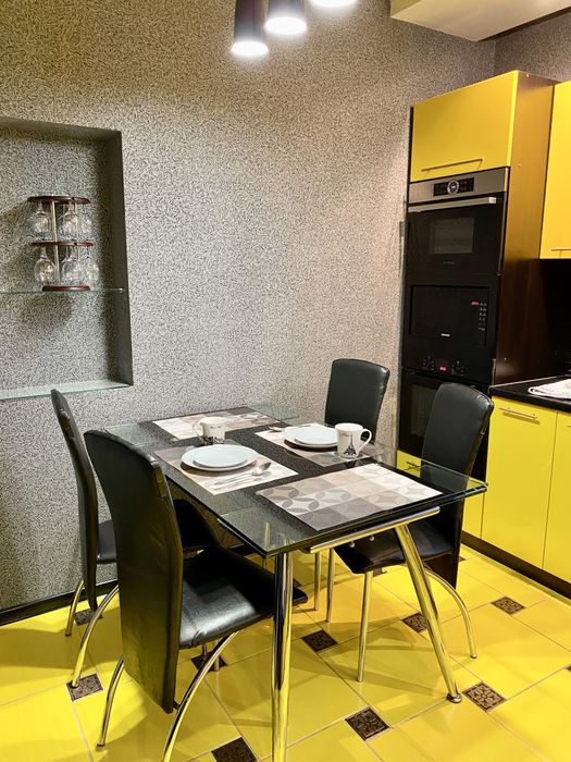 ЦЕНТР, парк Шевченка! 2-кімн НОВОБУДОВА з балконом Дуже ЧИСТО!