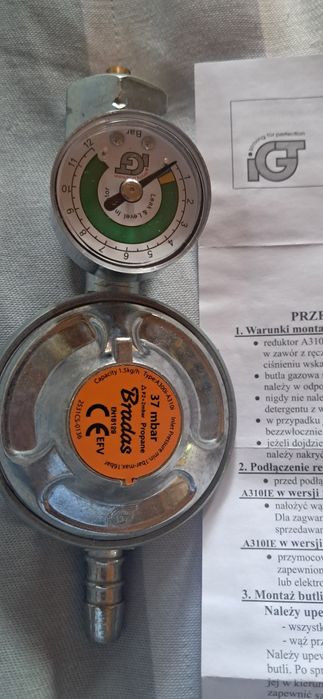 Reduktor gazu z manometrem Bradas.