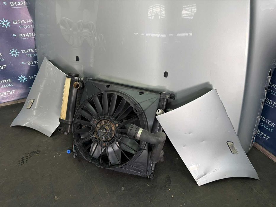 Frente completa usada BMW Z3 Fase 2 1.9 capot parachoques guardalamas oticas reforço