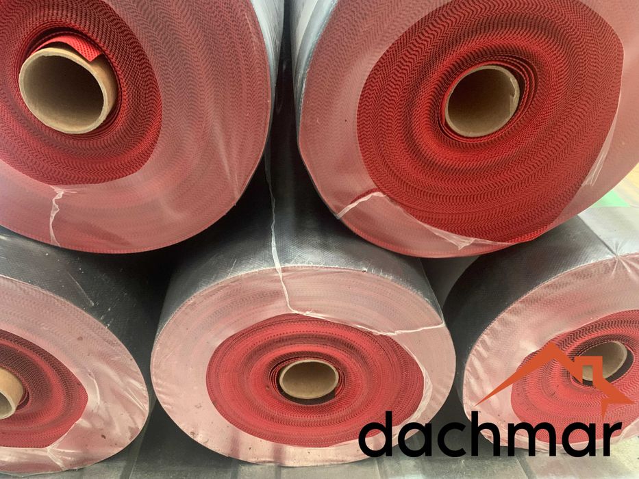 Folia dachowa, Membrana dachowa 240g czerwona wysokoparoprzepuszczalna