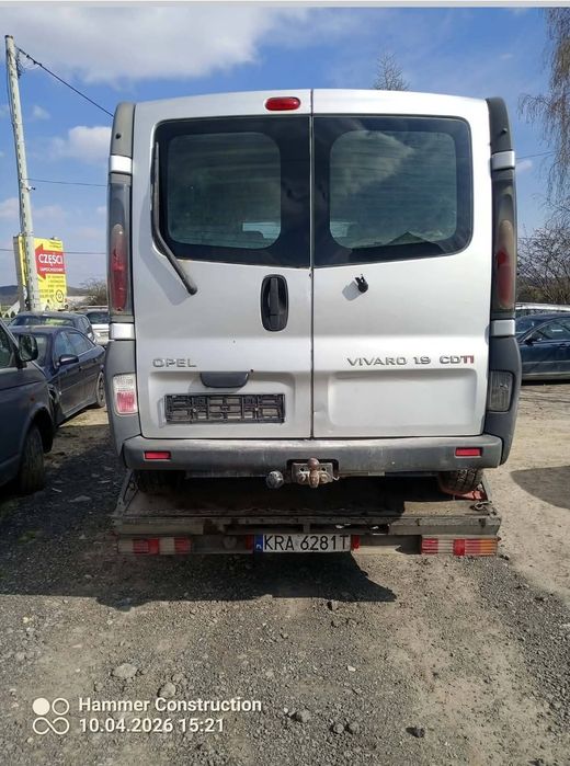 Opel Vivaro 1.9DCI 2003r.  skrzynia silnik maska zderzak drzwi klapa szyba lusterko lampa rozrusznik alternat