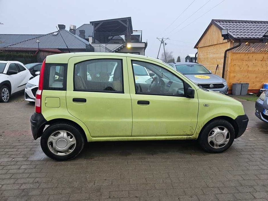 Fiat Panda 2004r/1.1benzyna/opłaty aktualne/54KM/miejskie auto/manual