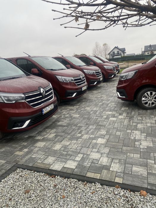 Wynajem busów 9 osobowych Przewóz osób wypozyczalnia