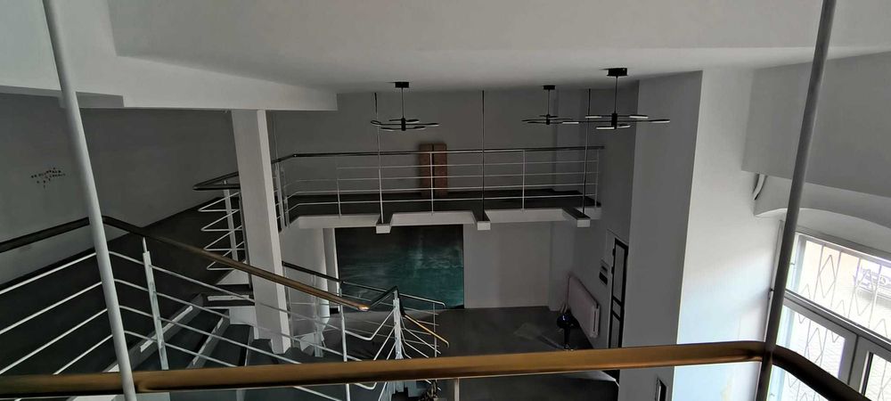 Wynajem lokalu usługowego z parkingami w centrum Katowic - 163,91 m2