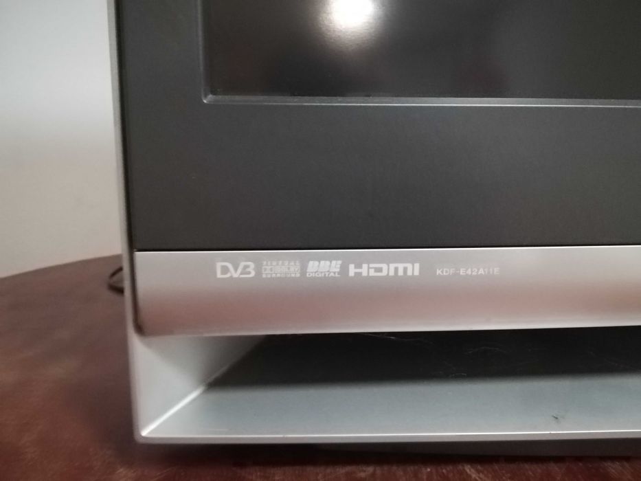 Telewizor projekcyjny SONY KDF-E42A11E