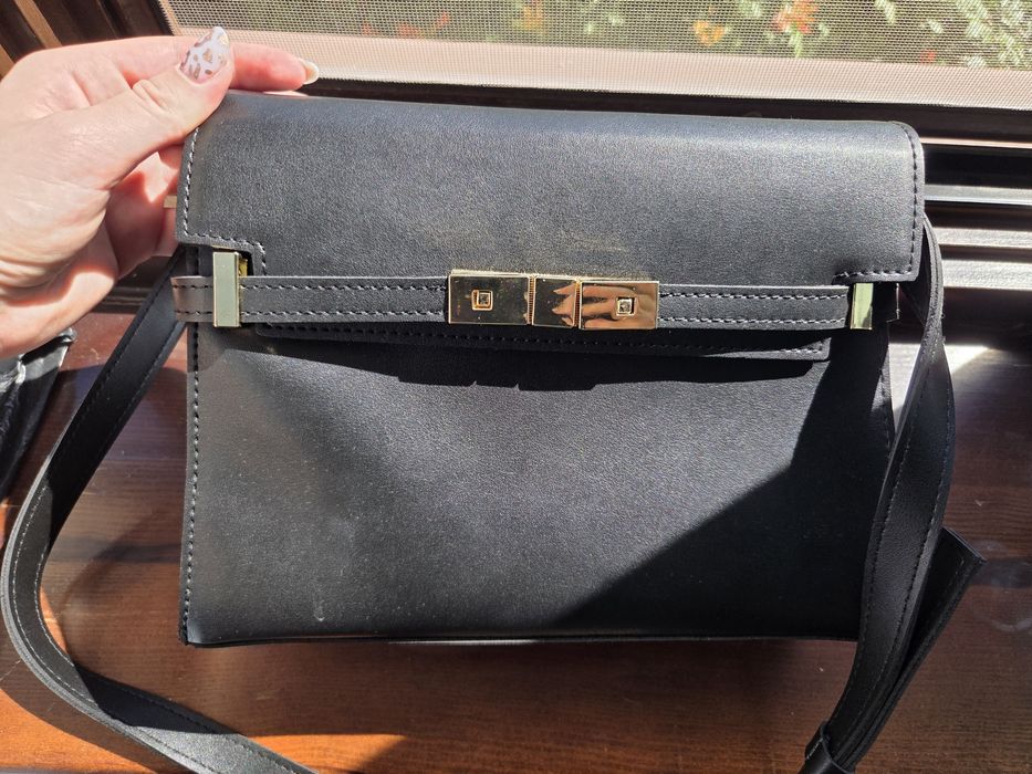 Продам сумочку в гарному стані