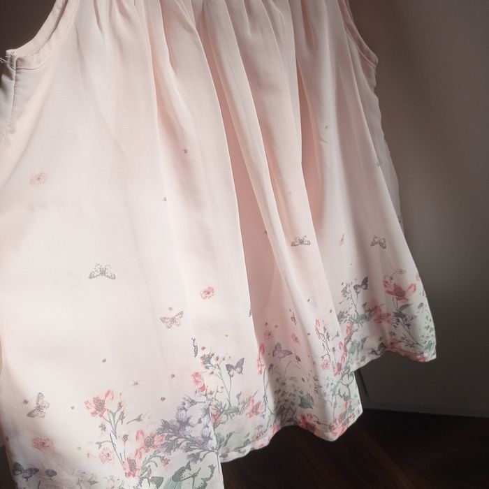 Sukienka w polne kwiaty. KappAhl. 86 cm