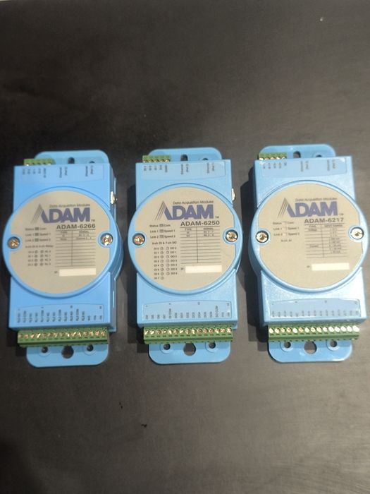 Advantech ADAM-6266 Moduł 4 wyjść przekaźnikowych i 4 wejść cyfrowych