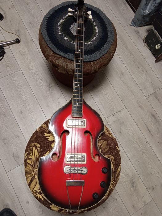 Бас гітара Орфей скрипка