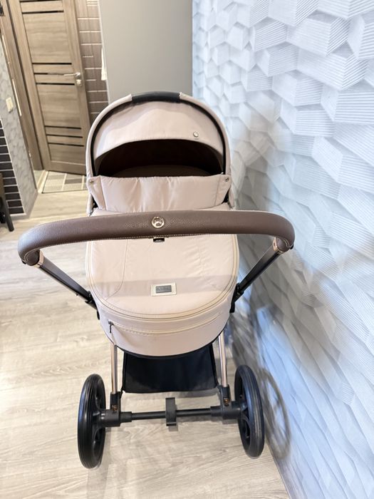 Продам дитячу коляску Cybex Priam Cozy Beige