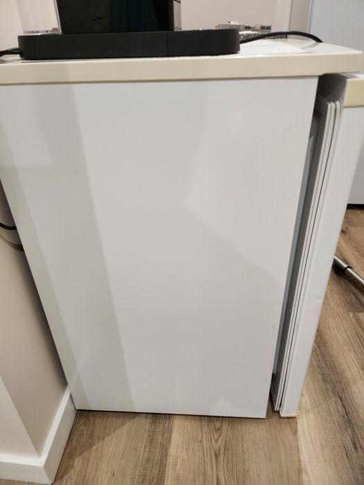 Arca congeladora vertical Electronia