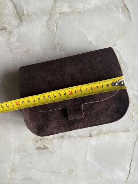 Torebka listonoszka braz bułeczka skora zamszowa vera pelle