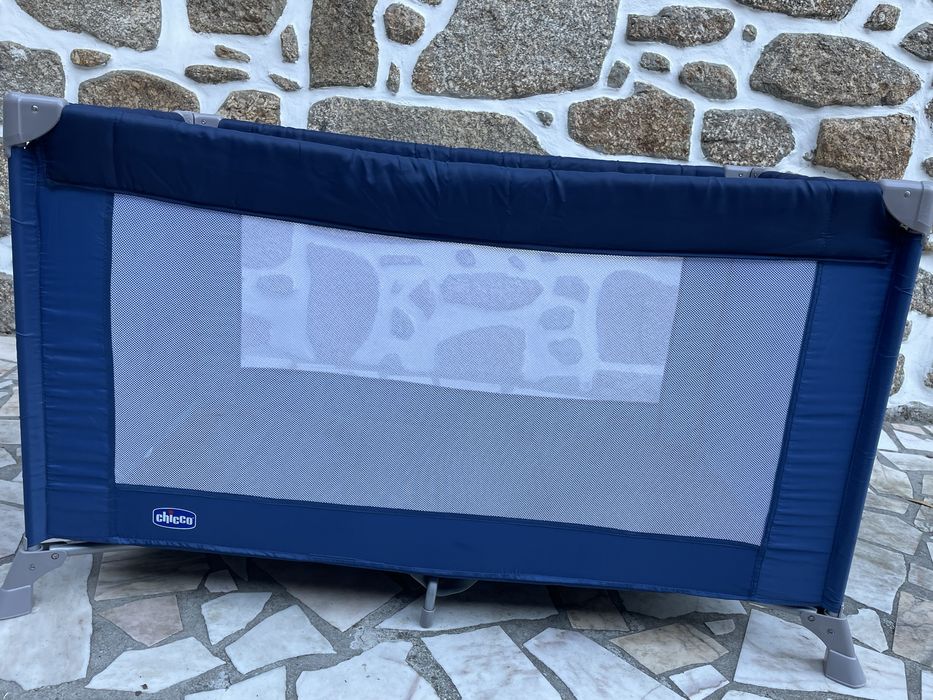Cama de viagem Chicco. Pratica para levar em viagem