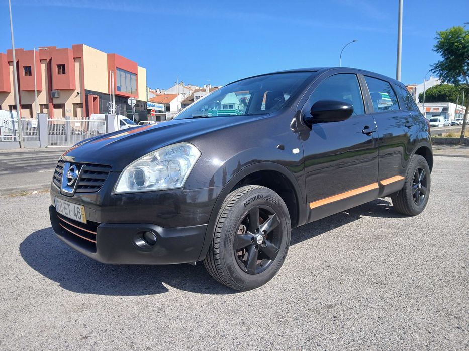 Nissan Qashqai 1.5 dCi 106 cv | Distribuição + bomba de água recentes | Pneus novos