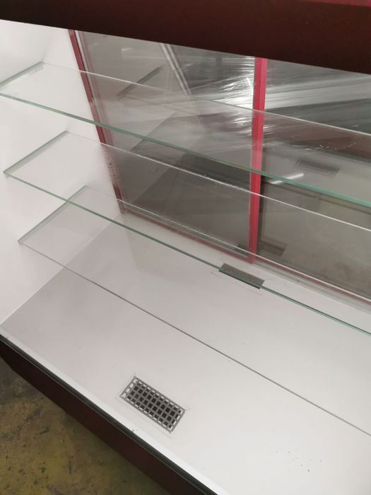 Холодильная витрина, кондитерская холодильна вітрина колбасная