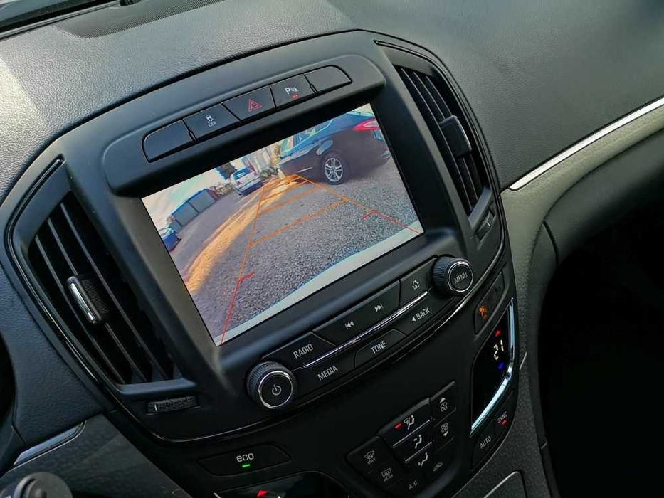 Kamera cofania Opel Insignia Intellilink obraz na fabrycznym ekranie