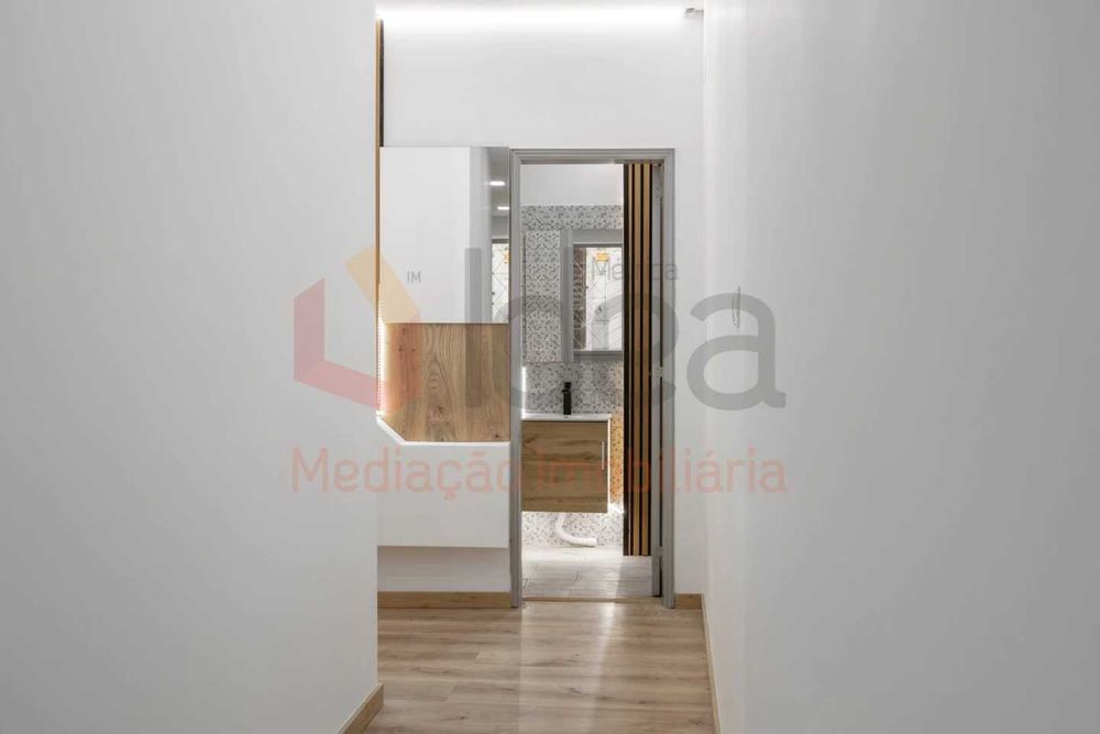Venda de loja em Setubal com Possibilidade alteração para Habitação