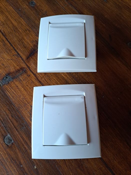 2 Standard Vacuum Outlets64284588338691122