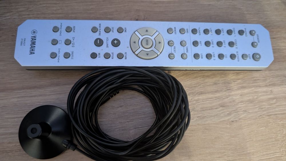 Wzmacniacz, amplituner Yamaha rn-803d
