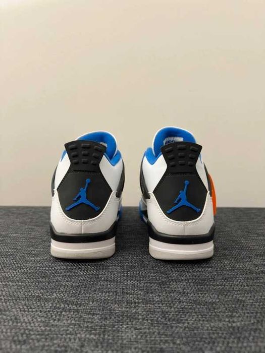 Jordan 4 Retro Motorsports R.39